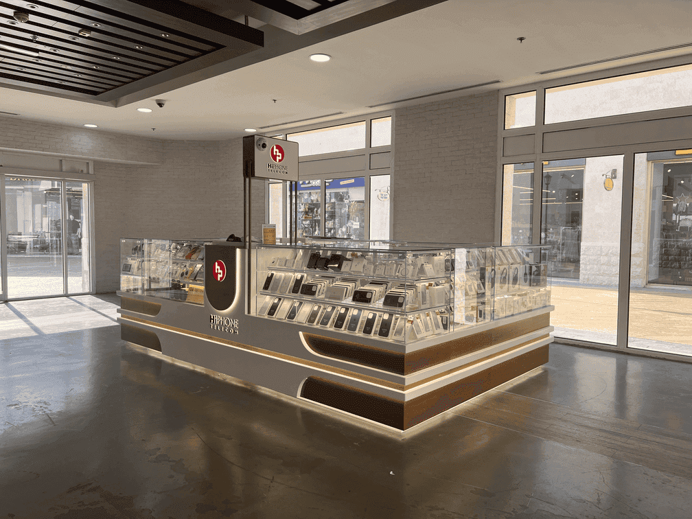 HiPhone Telecom - Uptown Mirdif Mall